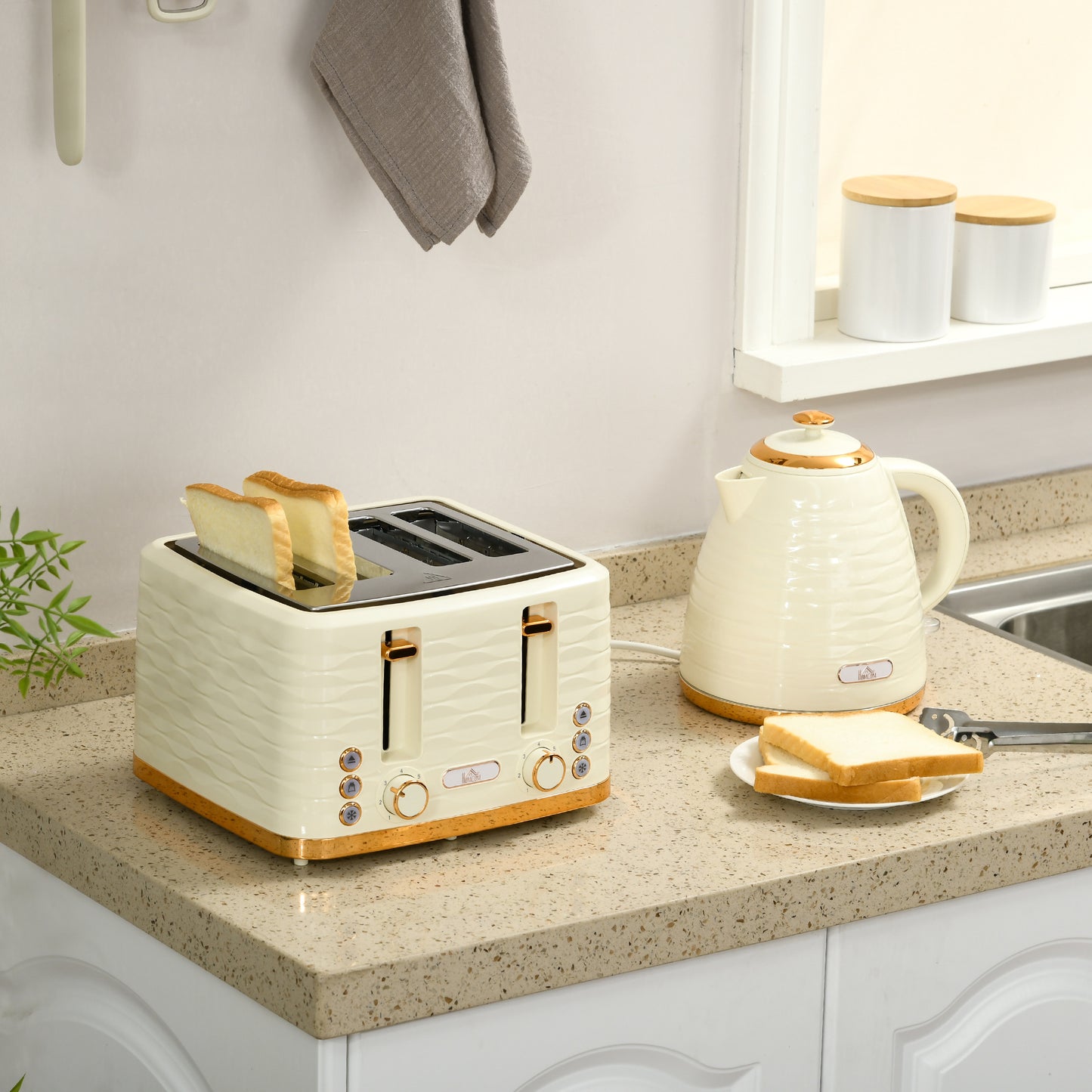Kettle and Toaster Sets 1.7L Kettle & 4 Slice Toaster