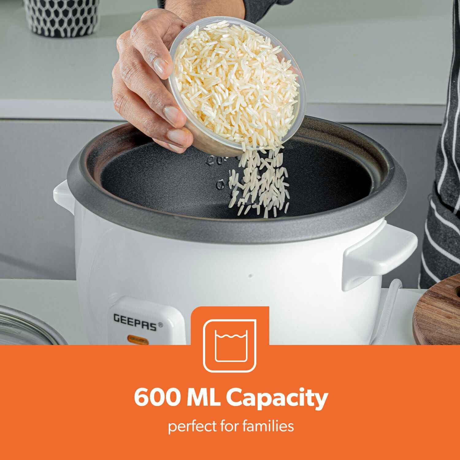 GEEPAS Electric Rice Cooker Steamer Pot 3 in 1 Cooking Non Stick Keep Warm